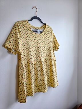 Vintage Easy Essentials Floral Peplum Top